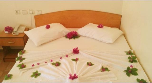 Art Beach Hotel Guzelcamli Bagian luar foto