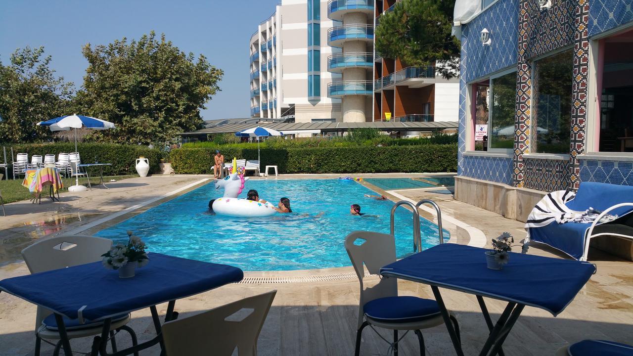 Art Beach Hotel Guzelcamli Bagian luar foto